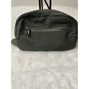 Wild Fable Belt Bag Fanny Pack, Small, Olive Green